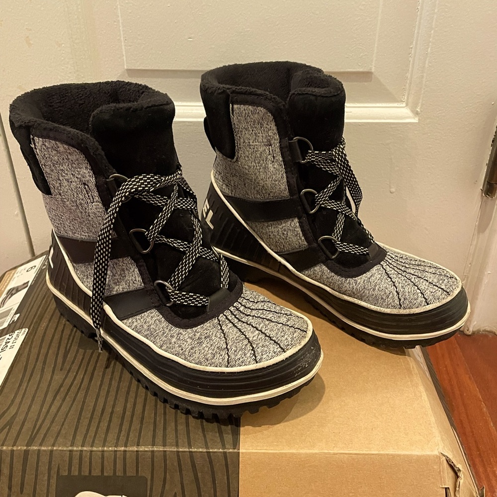 Sorel Tivoli waterproof boots